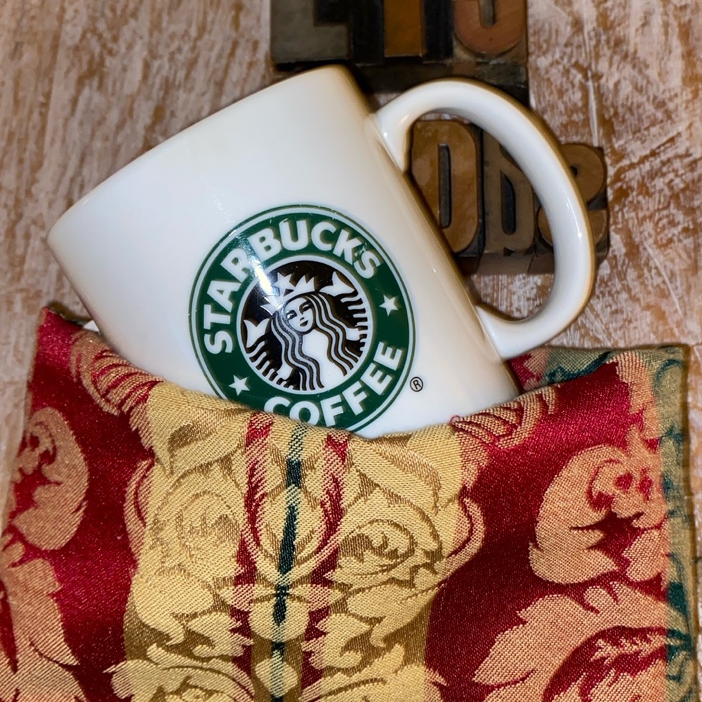 🆕☕️🧜♀️STARBUCKS 12oz. 2006 Ceramic Coffee Mug